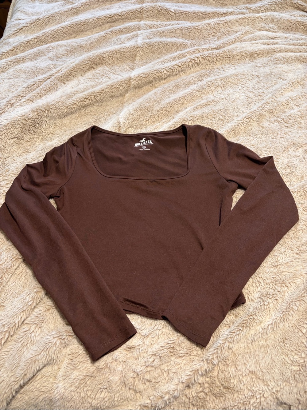 Hollister Crop Soft Stretch Seamless Square-Neck Long Sleeve Top, Brown